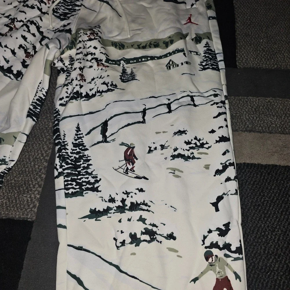 Jordan Graphic Fleece Pants Mens XL White Winter Scene HV1052-133 New
